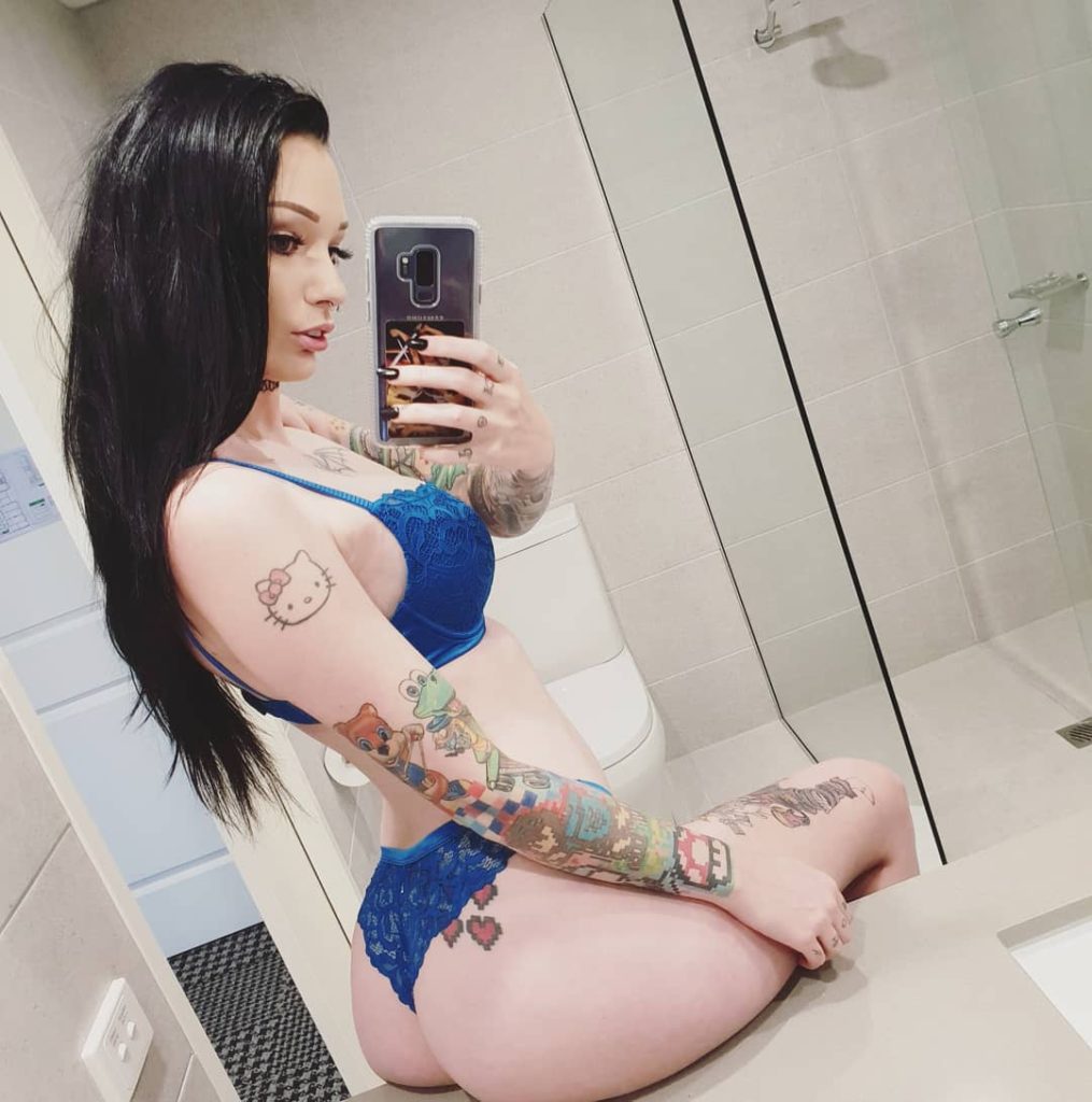 sexy booty by Hylia Fawkes aka Hylia Suicide